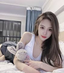 妍妍.jpg 妍妍.jpg